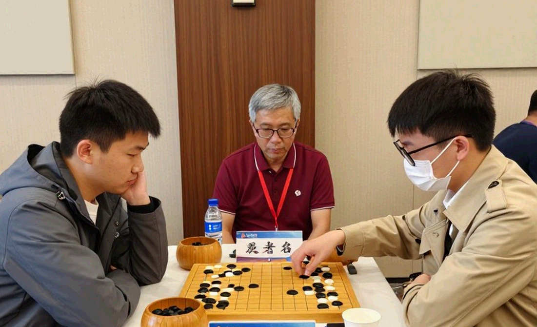 FIDE presidential vote on September 26: Rosenstein pledges to bring Carlsen back, but the ballot sits in Samarkand