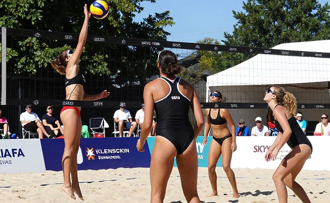 Thổ Nhĩ Kỳ thua Romania 1-3 tại EuroVolley 2026: ván 3 lóe sáng, ván 4 tự vỡ, Efeler dồn hết vào trận Latvia