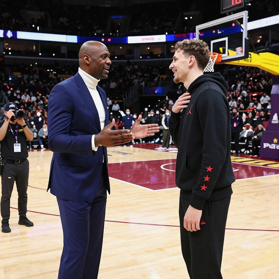 G-League United Wins First Intercontinental Cup: A 13-Point Lead, a 3-Point Margin, and a Free-Throw Finish G-League United Wins First Intercontinental Cup: A 13-Point Lead, a 3-Point Margin, and a Free-Throw Finish