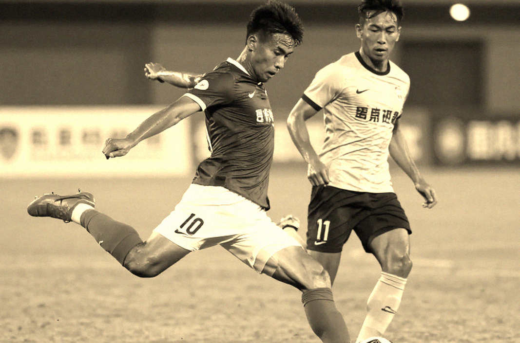Hợp đồng, hạn ngạch và khoảng trống: kỳ chuyển nhượng V.League 1 nhìn từ khán đài phía Đông Hợp đồng, hạn ngạch và khoảng trống: kỳ chuyển nhượng V.League 1 nhìn từ khán đài phía Đông